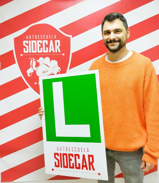 AUTOESCUELA SIDECAR