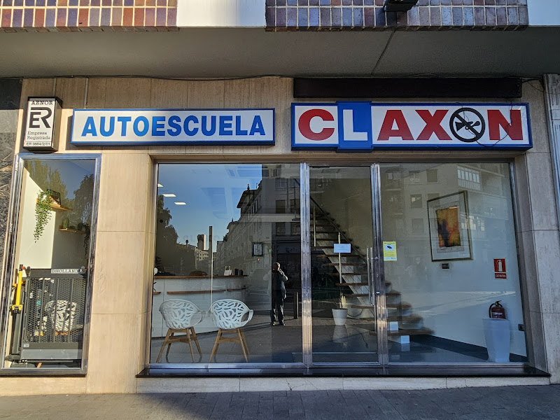 Autoescuela «Claxon»