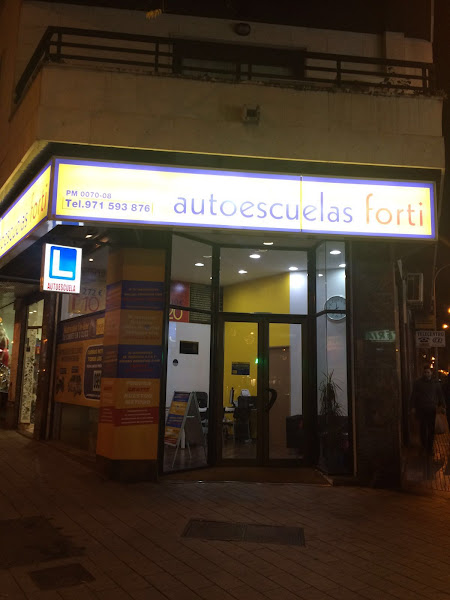 Autoescuela Forti de Avda Argentina