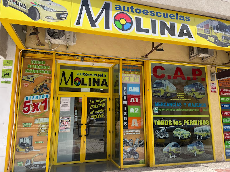 Autoescuela Molina Velázquez, 31