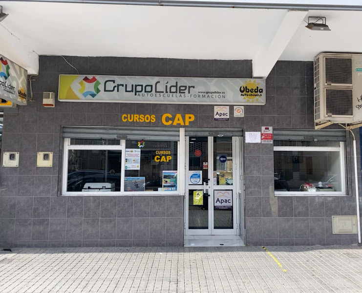 Autoescuela Úbeda – Centro de Formación Vial en Córdoba