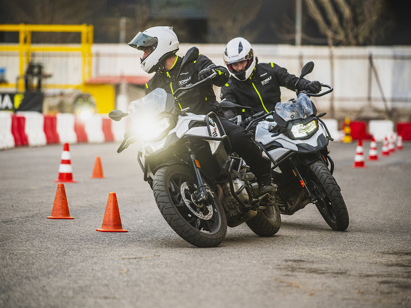 Autoescuela Zona F – Bellvitge