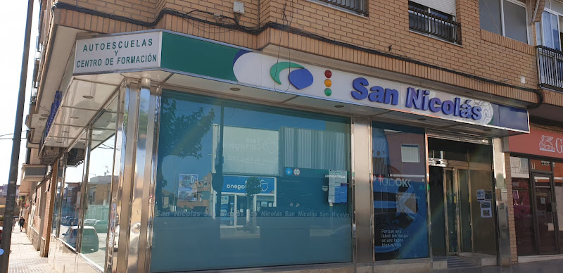Autoescuelas San Nicolás, Los Dolores